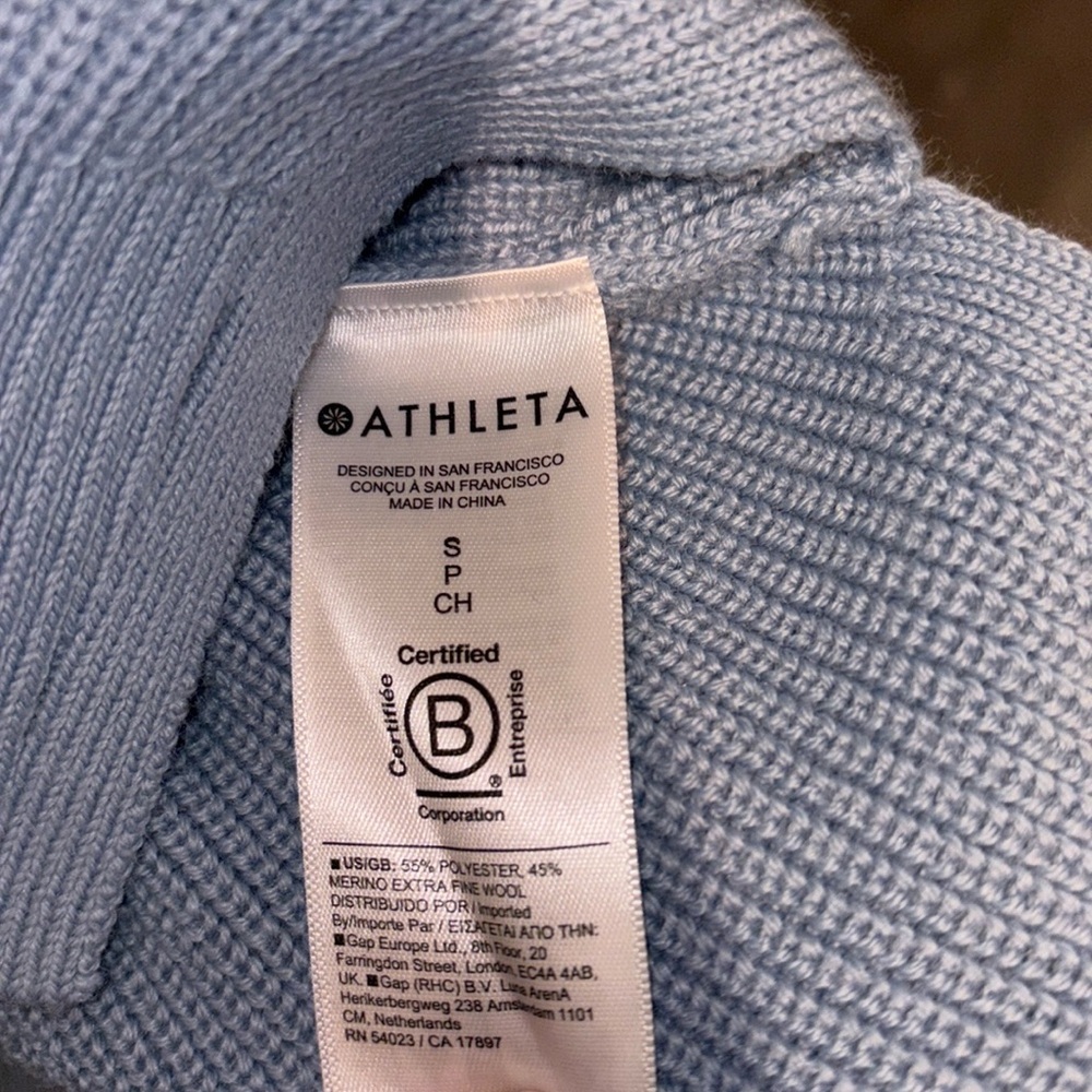 Athleta Hanover Refined Merino Wool Vneck Pullover Sweater Size Small Light Blue - Picture 13 of 13